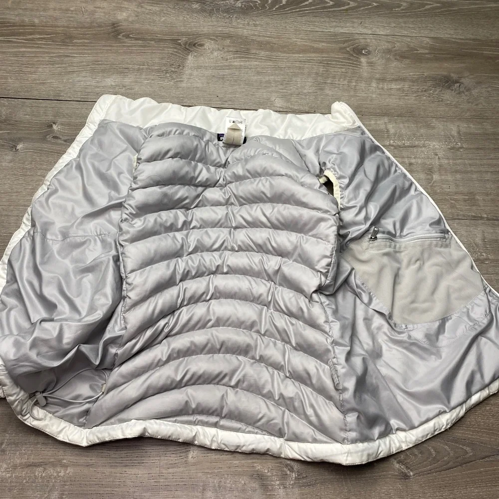 Patagonia Vest Down Sweater Women M White Puffer Goose Down 84627 FA13 - Picture 9 of 9